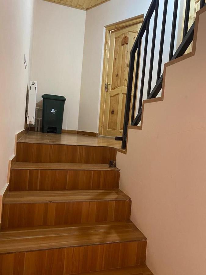 Sana Guest House Местия Екстериор снимка