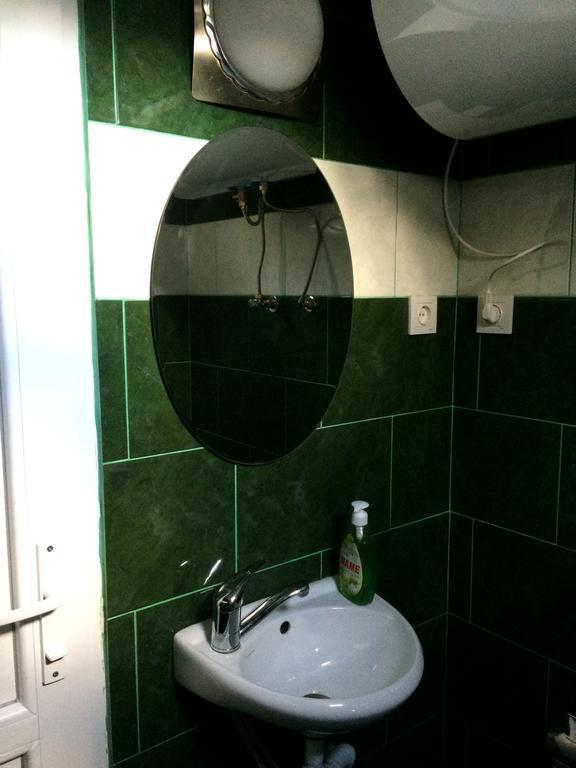 Sana Guest House Местия Екстериор снимка